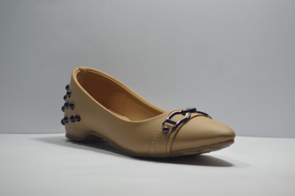 STYLISH PUMPS SHOES - COMFORTABLE & TIMELESS FOOTWEAR